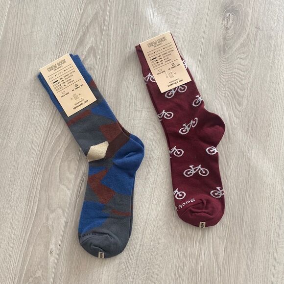 Sock Fancy Crew Socks NWT bicycle & print L/XL 2 pair set - Picture 4 of 5